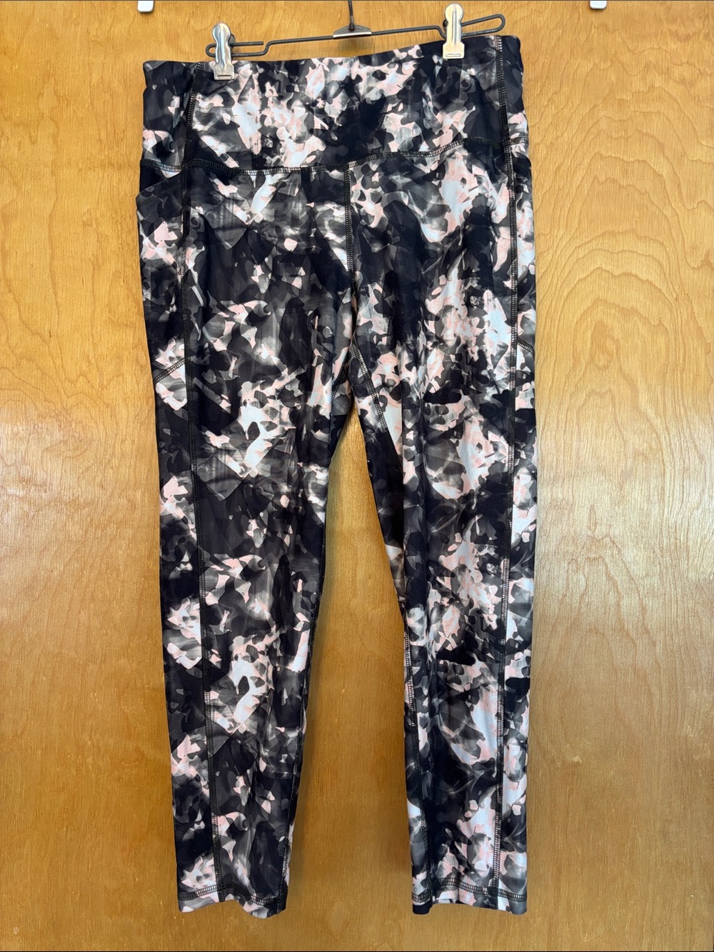 DSG Dark Green & Pink Marble-Print Women’s Leggings